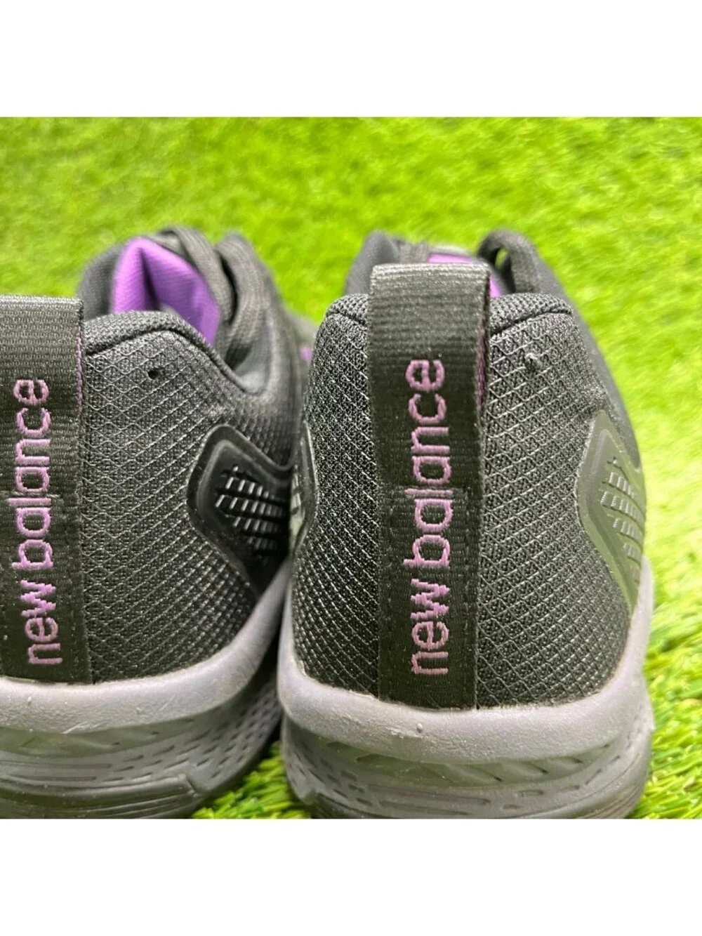 New Balance Evolve Womens Size 6 Black Purple Gray Alloy Toe Safety Work Shoes